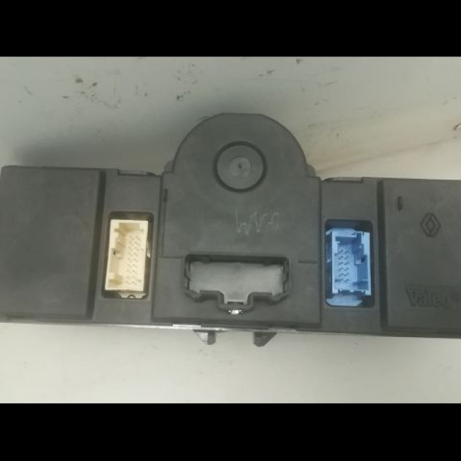 Commande de chauffage occasion RENAULT CLIO III Phase 2 03-2009->12-2014 1.5 DCI 85ch 8200296683 2