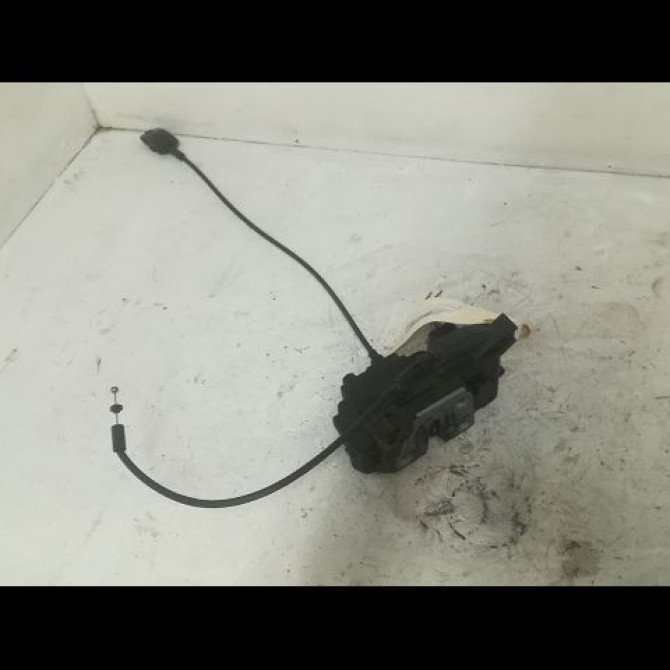 Serrure porte avd occasion RENAULT CLIO III phase 1 ESTATE 01-2008->03-2009 1.5 DCI 85ch 8200300125 1