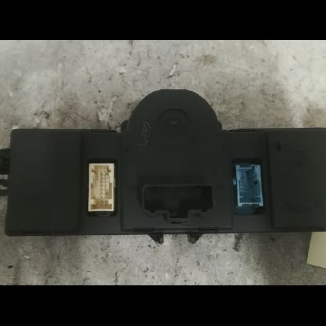 Commande de chauffage occasion RENAULT CLIO III Phase 1 09-2005->03-2009 1.5 DCI 85ch 8200296683 2