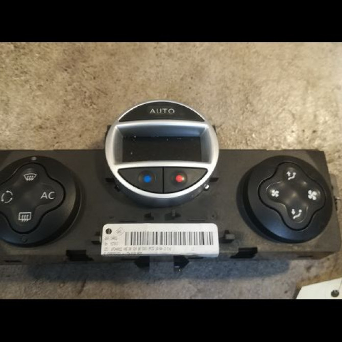 Commande de chauffage occasion RENAULT CLIO III Phase 1 04-1995->04-1999 1.5 DCI 90ch 8200296683 1