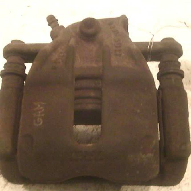 Etrier de frein avant droit occasion RENAULT CLIO III Phase 1 09-2005->03-2009 1.5 DCI 70ch 7701208333 1