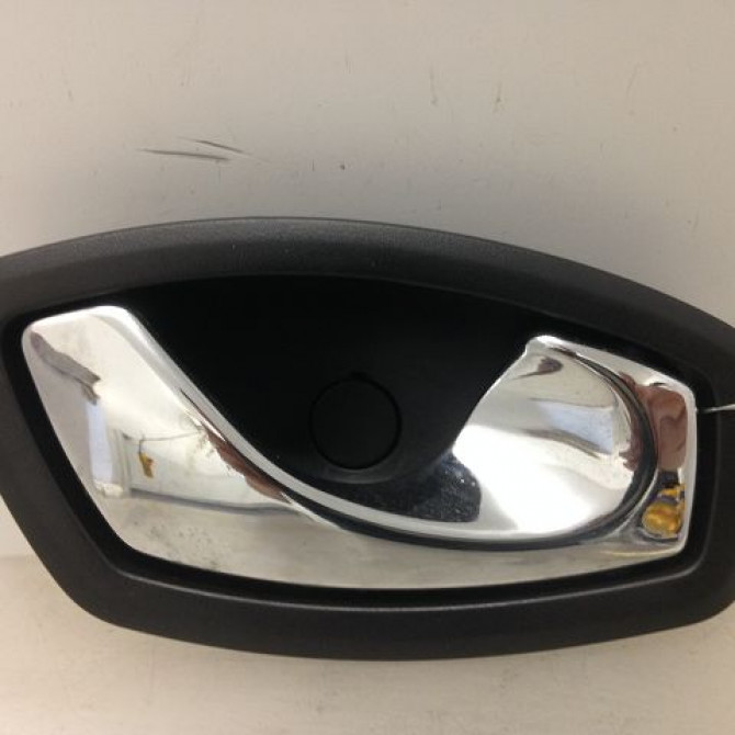 Poignee int porte avd occasion RENAULT MEGANE III Phase 2 01-2012->06-2014 826724399R 1