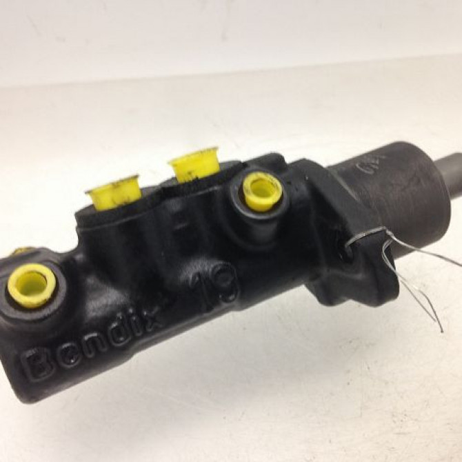 Maitre cylindre occasion PEUGEOT 106 Phase 1 09-1991->04-1996 1.5D 4601A2 2