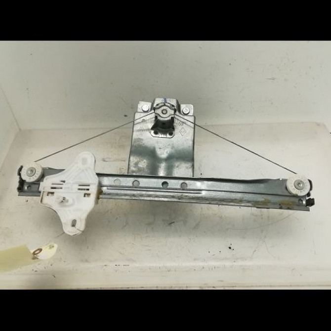 Mecanisme leve-glace arrière gauche occasion RENAULT CLIO IV Phase 1 07-2012->... 1.5 DCI 75ch 827013204R 3