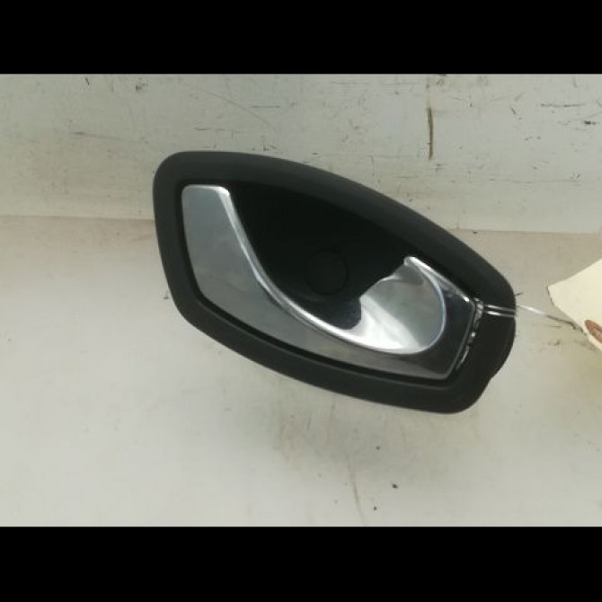 Poignee int porte ard occasion RENAULT MEGANE III Phase 2 01-2012->06-2014 1.5 DCI 8v 110ch 826724399R 1
