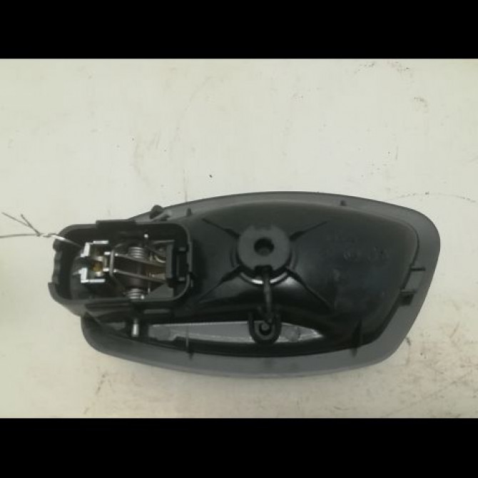 Poignee int porte ard occasion RENAULT MEGANE III Phase 2 01-2012->06-2014 1.5 DCI 8v 110ch 826724399R 2