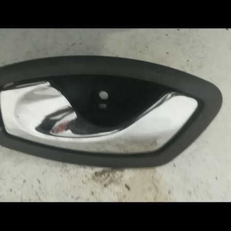 Poignee int porte avd occasion RENAULT CLIO IV Phase 1 07-2012->... 1.5 DCI 90ch 826724399R