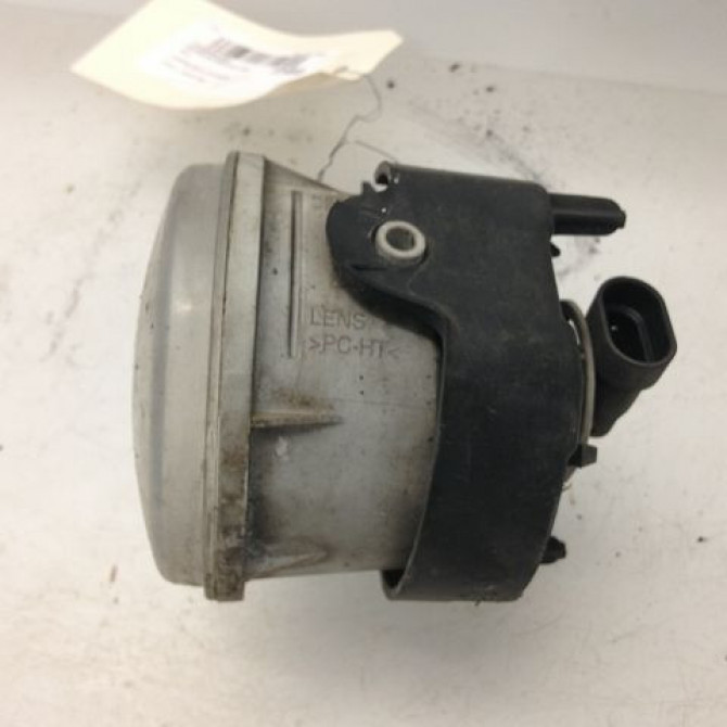 Phare antibrouillard avant droit occasion CHRYSLER VOYAGER II Phase 1 03-1991->12-1995 2.5 TURBO D 4805857AA 2