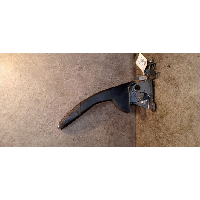 Levier frein a main occasion RENAULT CLIO IV Phase 1 07-2012->... 1.5 DCI 75ch 360103914R 2