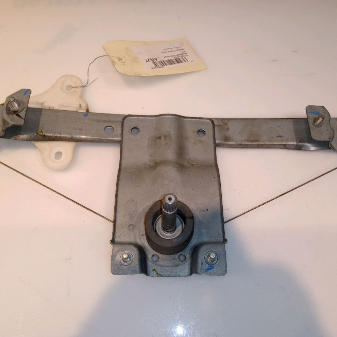 Mecanisme leve-glace arrière gauche occasion RENAULT CLIO IV Phase 1 07-2012->... 1.5 DCI 90ch 827013204R 1