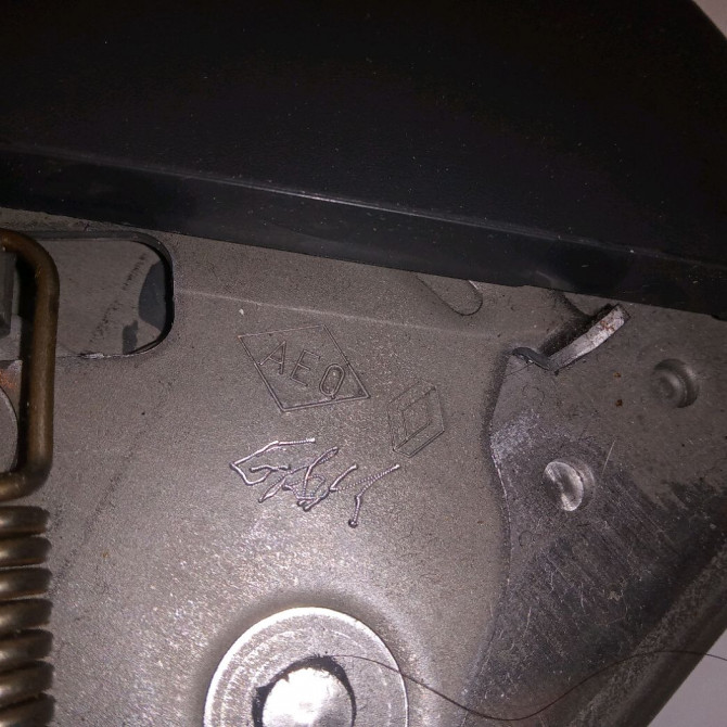 Levier frein a main occasion RENAULT CLIO IV Phase 1 07-2012->... 1.5 DCI 90ch 360103914R 3