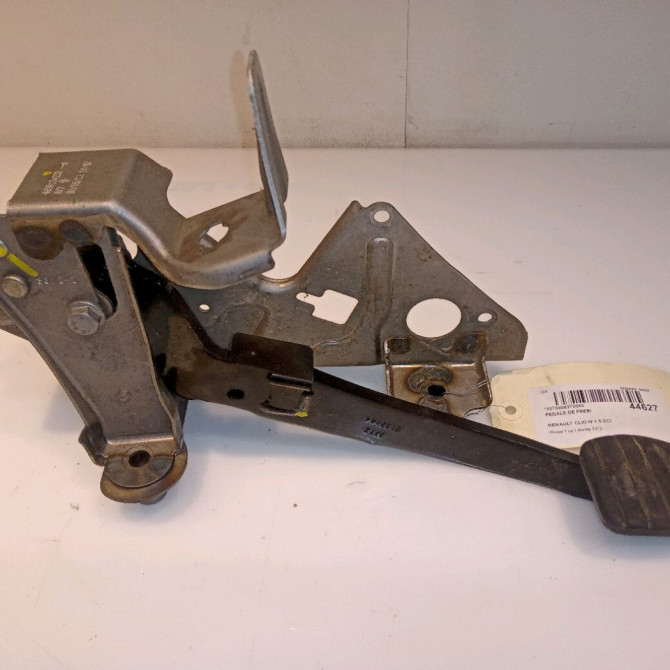 Pedale de frein occasion RENAULT CLIO IV Phase 1 07-2012->... 1.5 DCI 90ch 465013423R 1
