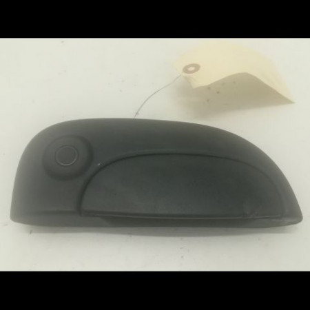 Poignee ext porte avd occasion RENAULT KANGOO I Phase 2 03-2003->06-2010 1.6i 16v 95ch 8200316702