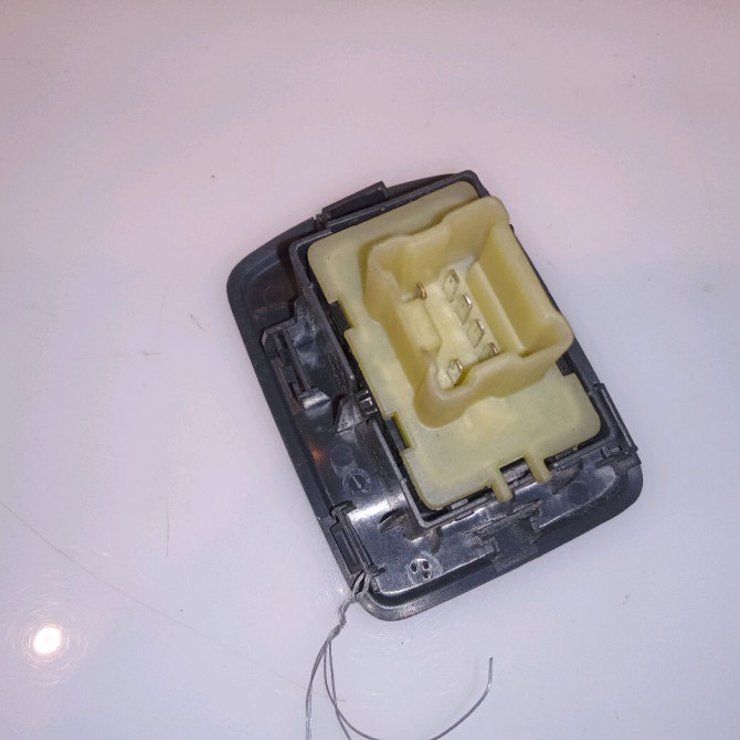 Commande lève-glace porte avant droite occasion RENAULT KANGOO II 2