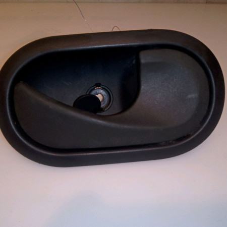 Poignee int porte avd occasion RENAULT KANGOO II 8200310580