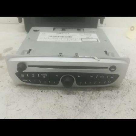Autoradio occasion RENAULT MEGANE III Phase 1 11-2008->01-2012 1.5 DCI 110ch 281158115R