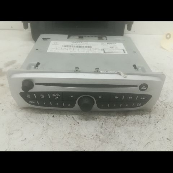 Autoradio occasion RENAULT MEGANE III Phase 1 11-2008->01-2012 1.5 DCI 110ch 281158115R 1