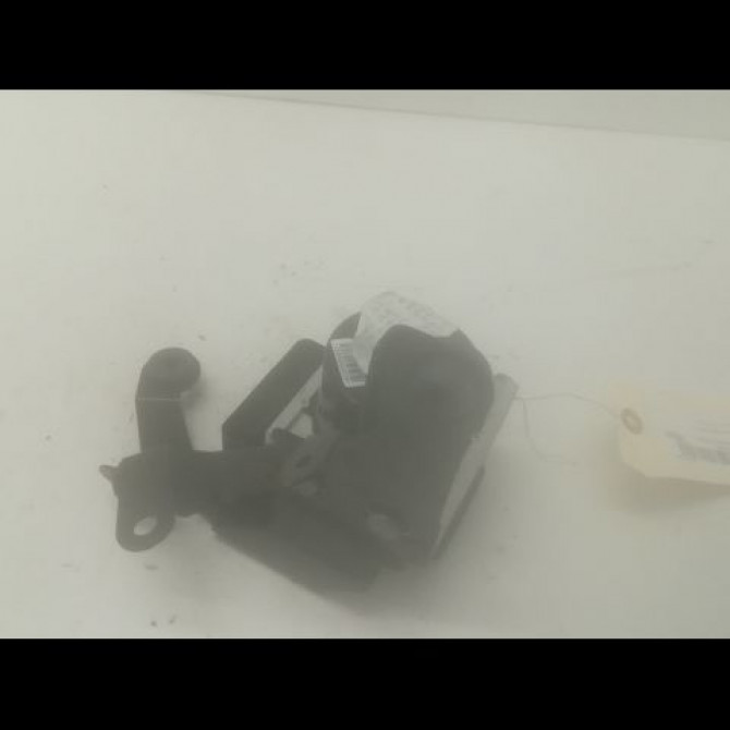 Unité hydraulique ABS occasion RENAULT MEGANE III Phase 1 11-2008->01-2012 1.6i 16v 110ch 476604075R 2