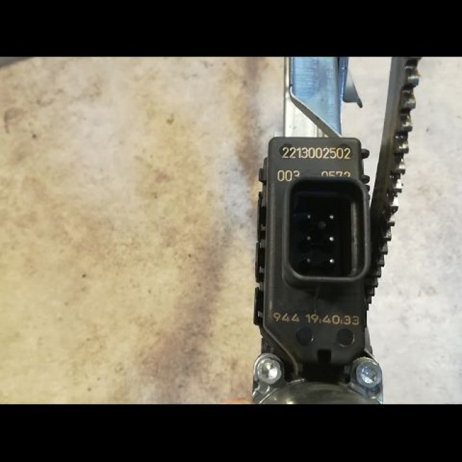 Mecanisme + moteur lève-glace avant droit occasion OPEL ZAFIRA II Phase 2 01-2008->12-2014 1.7 CDTI 16v 110ch 93184843 2