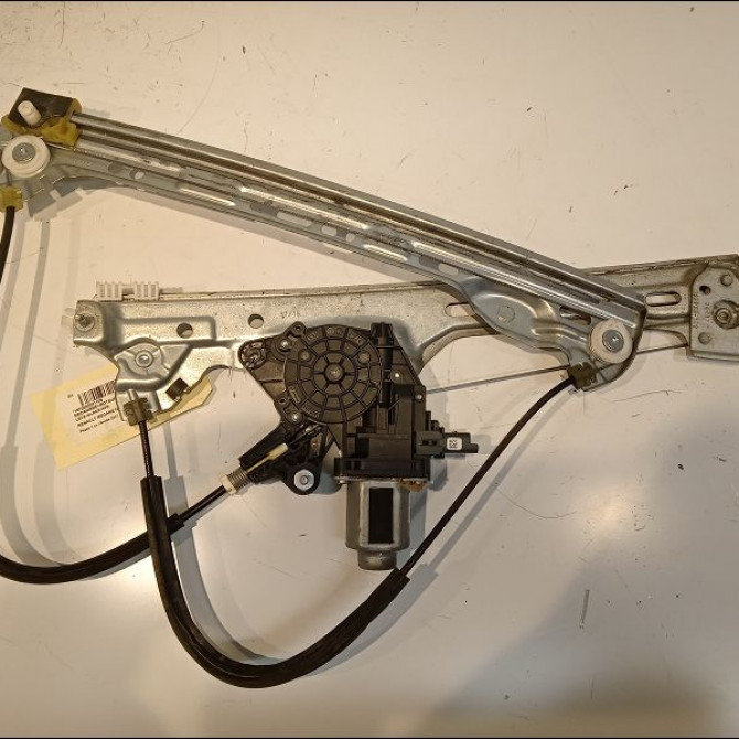 Mecanisme+moteur leve-glace avg occasion RENAULT MEGANE IV Phase 1 12-2015->... 1.5 DCI 8v 110ch 807215959R 2