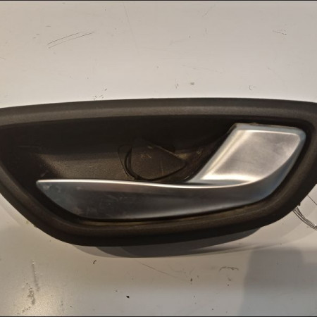 Poignee int porte avd occasion RENAULT MEGANE IV Phase 1 12-2015->... 1.5 DCI 8v 110ch 826723233R