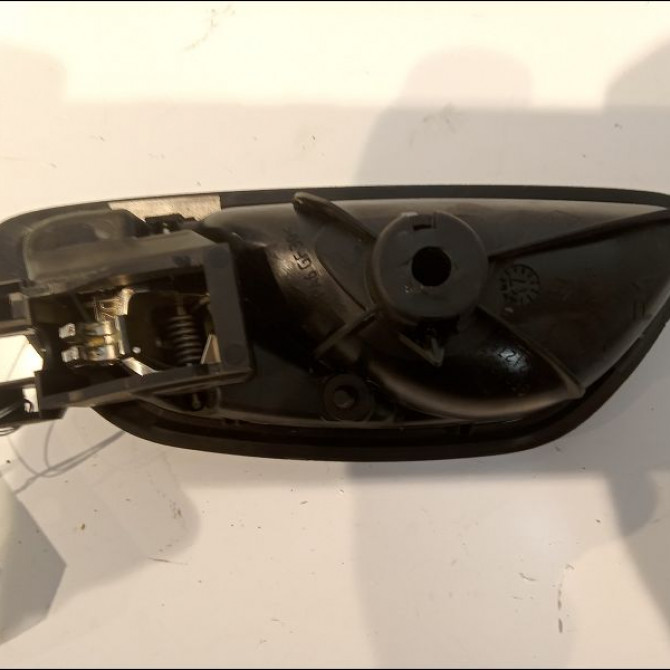 Poignee int porte avd occasion RENAULT MEGANE IV Phase 1 12-2015->... 1.5 DCI 8v 110ch 826723233R 2
