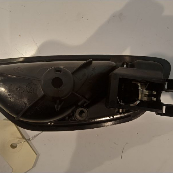 Poignee int porte arg occasion RENAULT MEGANE IV Phase 1 12-2015->... 1.5 DCI 8v 110ch 806718801R 2