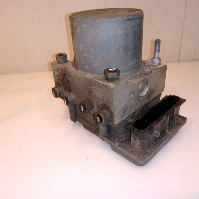 Unité hydraulique ABS occasion PEUGEOT 307 Phase 1 04-2001->06-2005 1.6 HDI 16v 110ch 4541T4 2