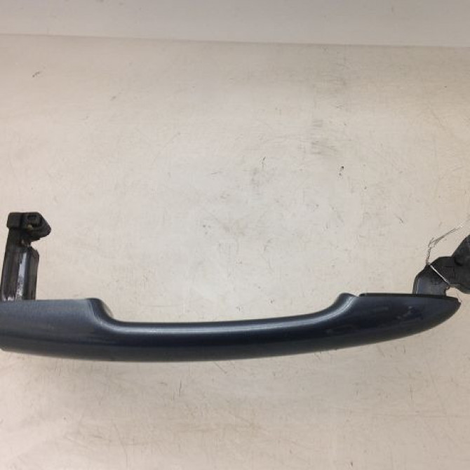 Poignee ext porte avd occasion RENAULT SCENIC II Phase 1 03-2004->09-2006 1.5 DCI 100ch 7701479048 2