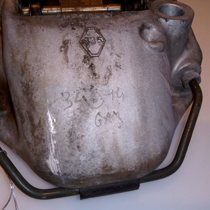 Etrier de frein avant droit occasion  410019207R 3