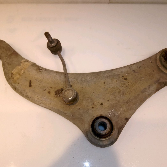 Triangle inf avd occasion  545003472R 2