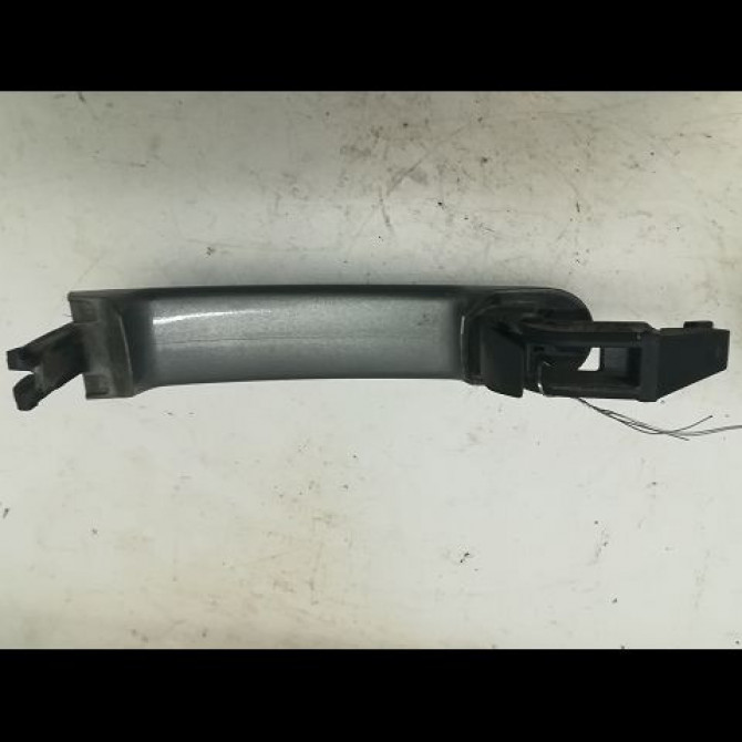Poignee ext porte ard occasion VOLKSWAGEN PASSAT IV Phase 2 10-2000->03-2005 1.9 TDI 130ch 3B0837207GGRU 2