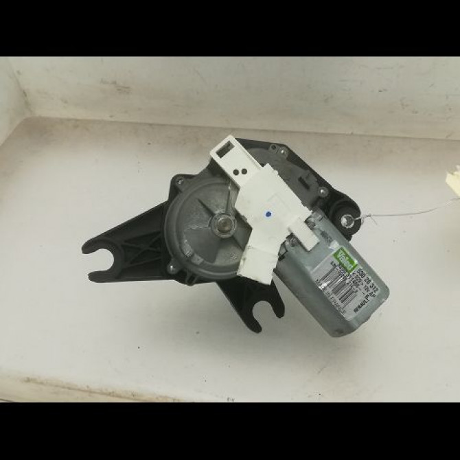 Moteur essuie-glace arrière occasion RENAULT CLIO III Phase 1 09-2005->03-2009 1.5 DCI 70ch 8200311486 2