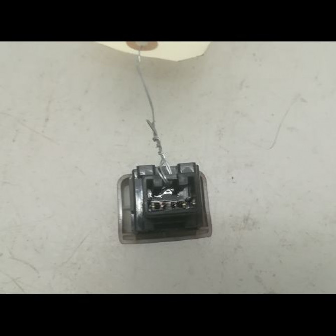 Bouton de warning occasion NISSAN NOTE I phase 2 03-2009->02-2014 1.5 DCI 86ch 252901U600 2