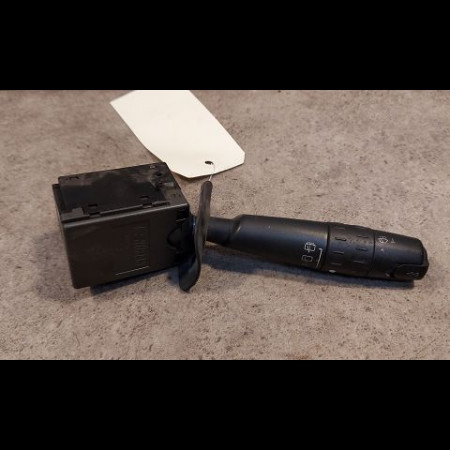 Commande essuie glace occasion PEUGEOT 806 Phase 1 06-1994->12-2001 2.1 TD 110ch 623961