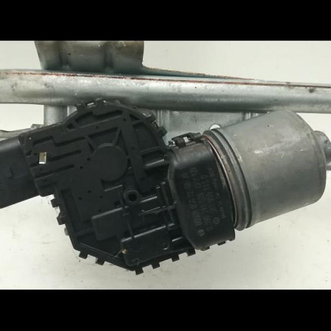 Moteur essuie-glace avant occasion VOLKSWAGEN PASSAT IV Phase 2 10-2000->03-2005 1.9 TDI 130ch 3B1955113D 2