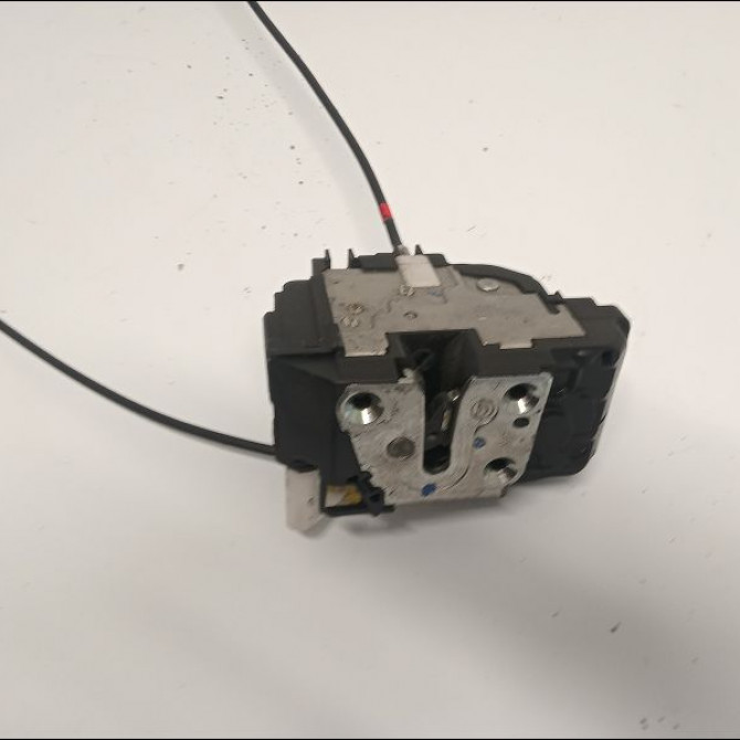 Serrure porte avg occasion NISSAN NOTE I Phase 1 03-2006->03-2009 1.4i 88ch 805019U10C 2