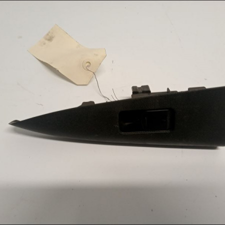 Commande leve-glace porte arrière droite occasion NISSAN NOTE I Phase 1 03-2006->03-2009 1.4i 88ch 25411ED03A