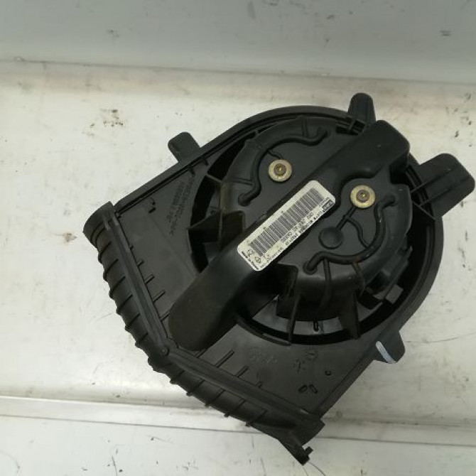 Ventilateur de chauffage occasion RENAULT SCENIC II Phase 1 03-2004->09-2006 7701056598 2