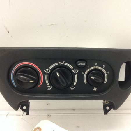 Commande de chauffage occasion RENAULT SCENIC I Phase 1 09-1996->08-1999