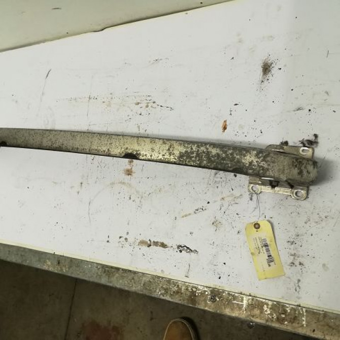 Renfort pare-choc arrière occasion RENAULT SCENIC II Phase 1 03-2004->09-2006 8200207714 2