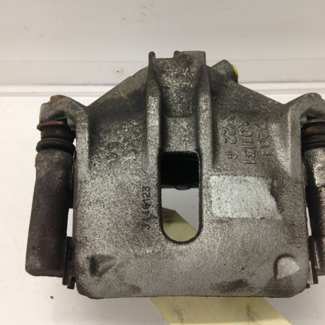 Etrier de frein avant gauche occasion CITROEN C3 II Phase 2 03-2013->12-2016 00004400R6 1