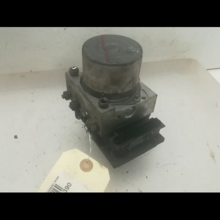 Unité hydraulique ABS occasion RENAULT MEGANE II Phase 1 09-2003->12-2005 1.5 DCI 80ch 7701067590