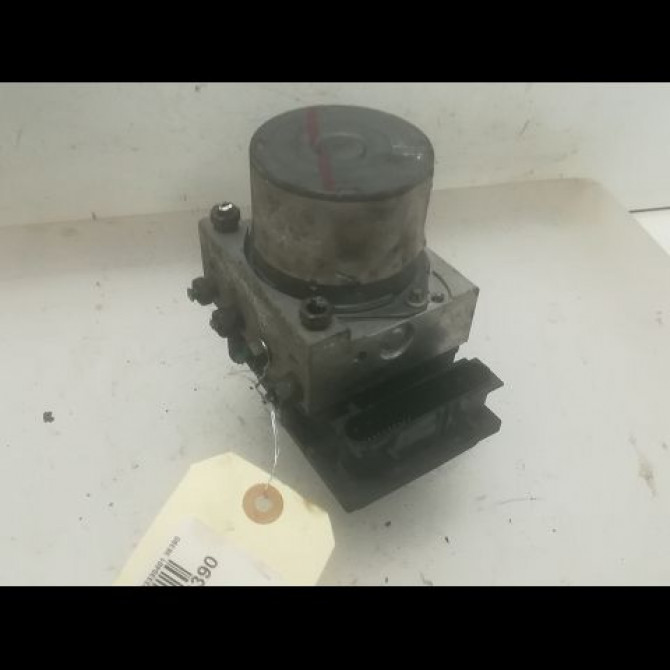 Unité hydraulique ABS occasion RENAULT MEGANE II Phase 1 09-2003->12-2005 1.5 DCI 80ch 7701067590 1