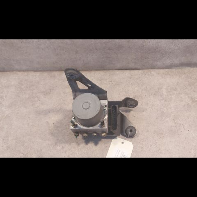 Unité hydraulique ABS occasion RENAULT MEGANE II Phase 1 09-2003->12-2005 1.6 16v 7701067590 2