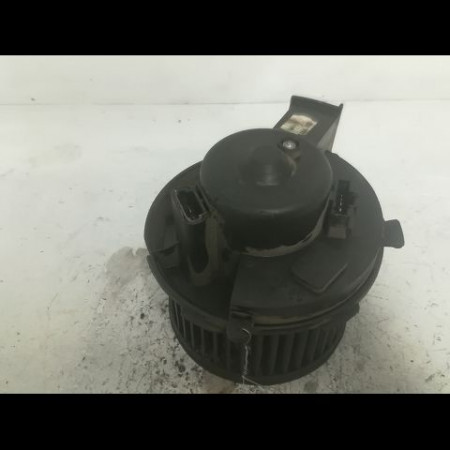 Ventilateur de chauffage occasion RENAULT SCENIC II Phase 1 03-2004->09-2006 7701056598
