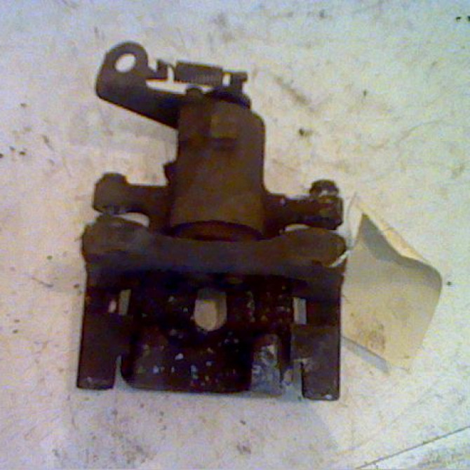 Etrier de frein arrière droit occasion RENAULT SCENIC II Phase 1 03-2004->09-2006 1.6i 16v 7701208257 3