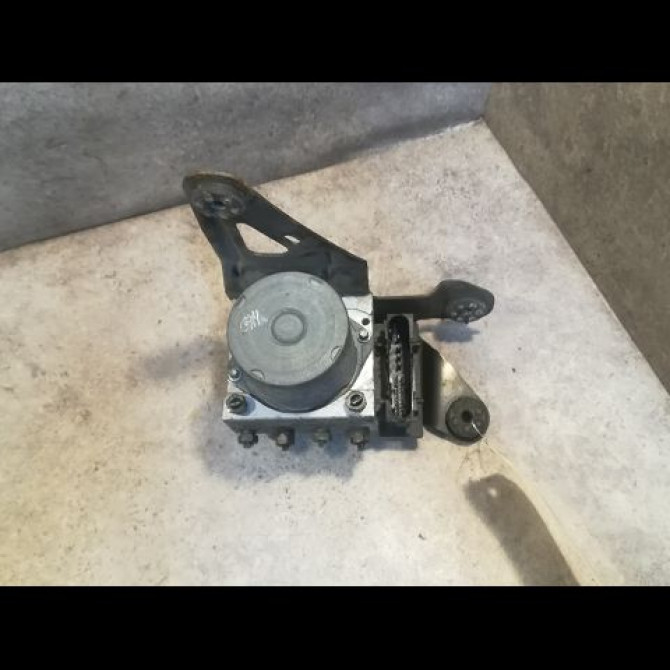 Unité hydraulique ABS occasion RENAULT MEGANE II Phase 1 09-2003->12-2005 1.5 DCI 80ch 7701067590 2