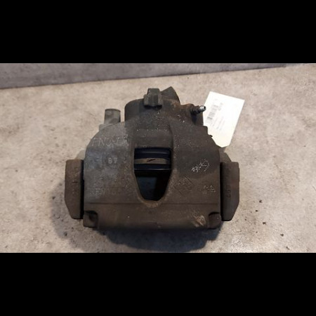 Etrier de frein avant gauche occasion RENAULT SCENIC II Phase 1 03-2004->09-2006 2.0 16v 7701065278