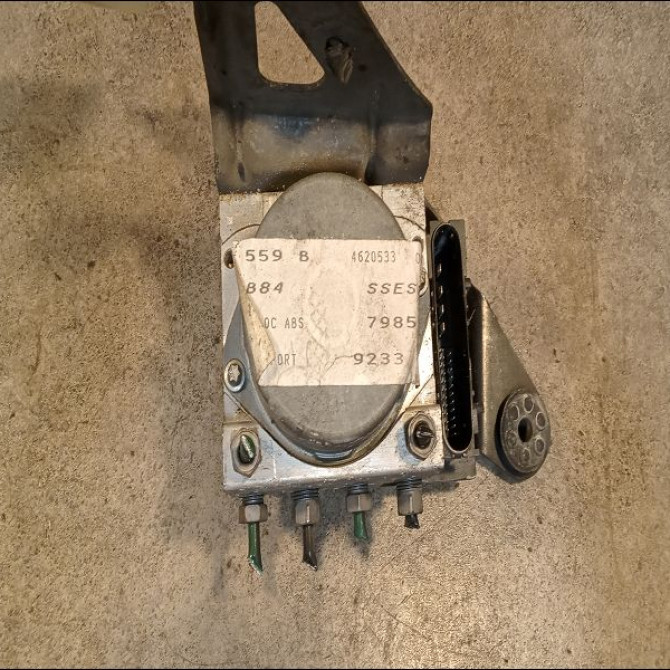 Unité hydraulique ABS occasion RENAULT MEGANE II Phase 2 01-2006->06-2009 1.5 DCI 85ch 7701067590 2